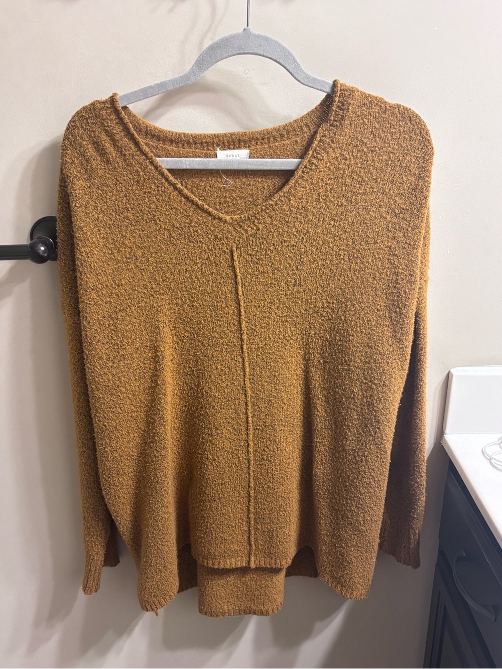 debut V-Neck Lightweight Sweater in Camel Brown